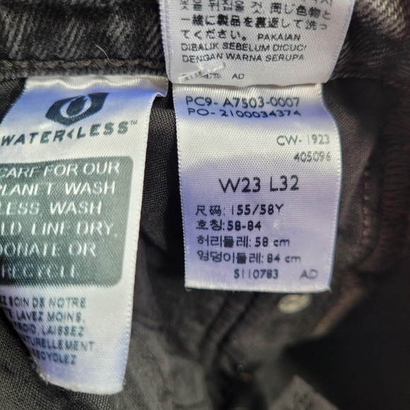 Levis Ribcage Bell Jeans Charcoal Black Size 23 - Picture 13 of 14